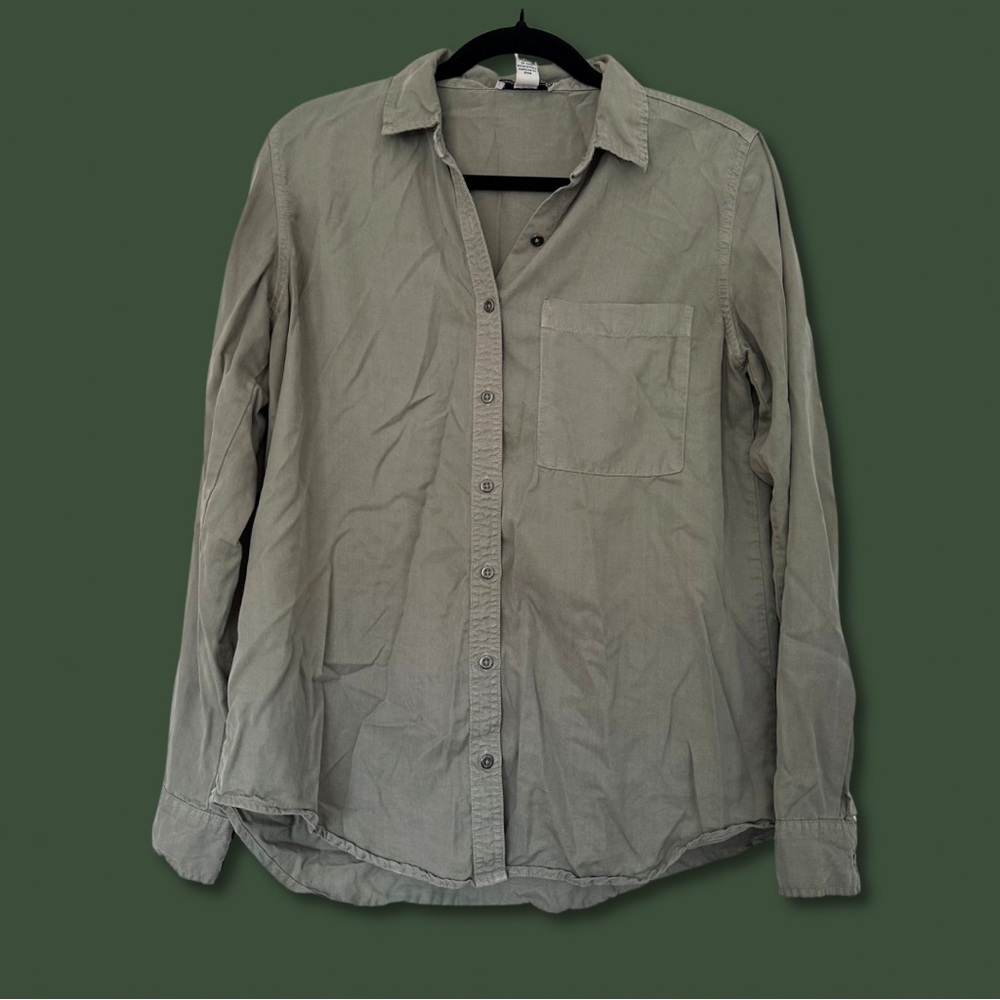 Forever 21 (S) Olive Green Button Up Long Sleeve Lightweight Collared Top